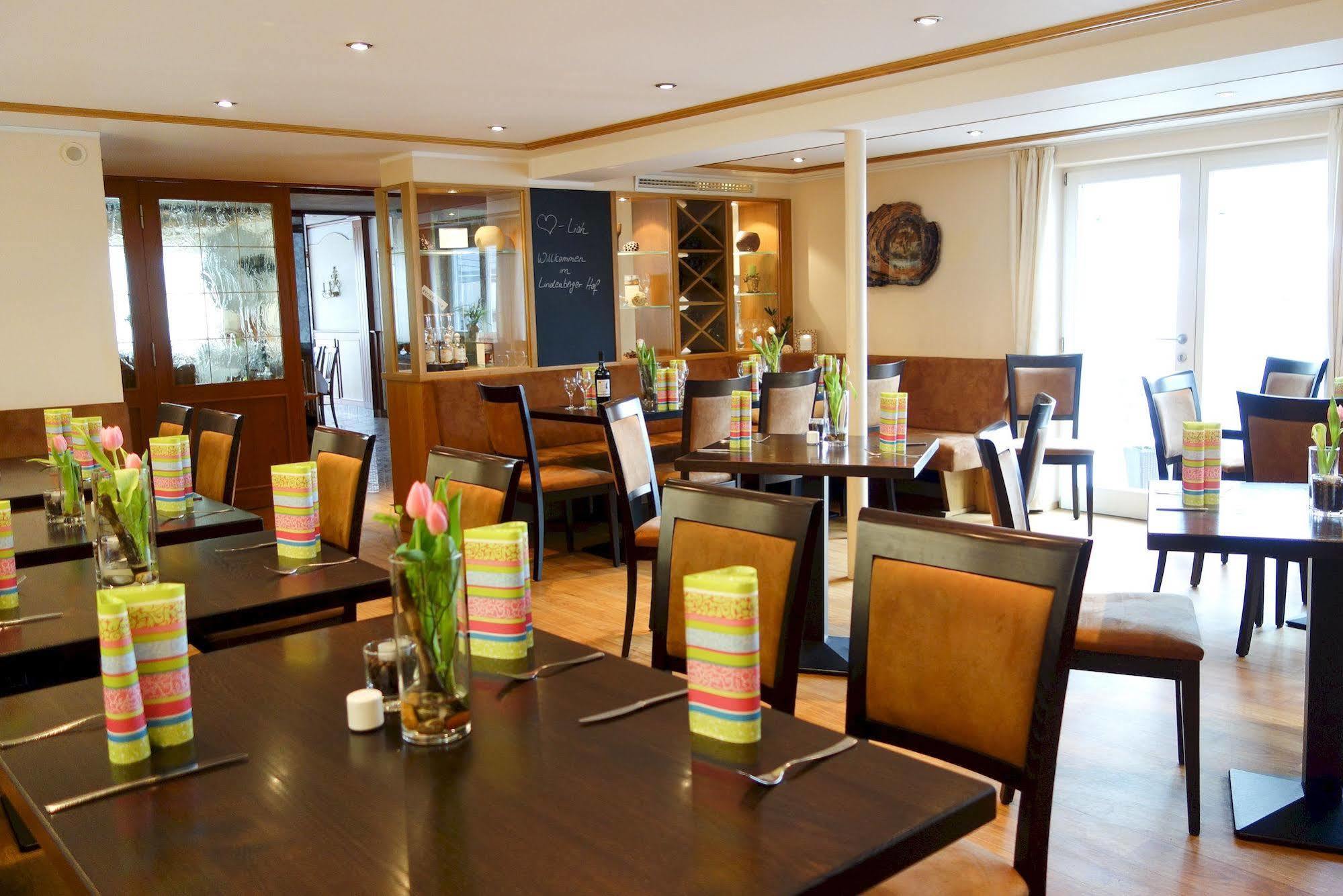Lindenberger Hof Hotel ลินเดนแบร์ก เอม อัลกอย ภายนอก รูปภาพ